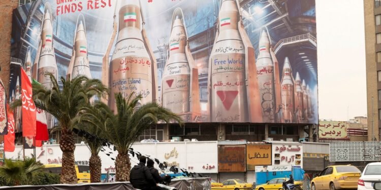 Staatliche Symbole und die Auswirkungen der Spionage im Iran