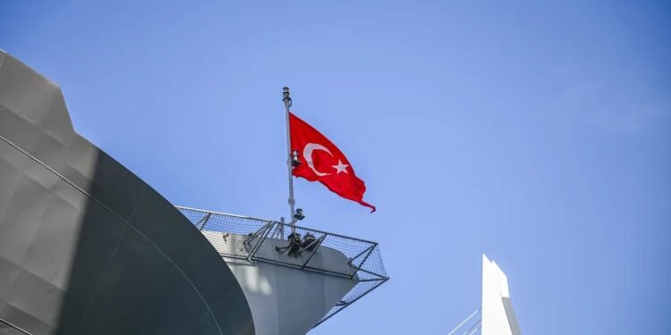 Ein NATO-Abwehrsystem schützt vor einem Iranischer Raketenangriff auf die Türkei im Jahr 2026.