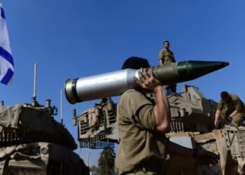 Außenansicht Christiansborg Palace: Sitz für Verfahren über Waffenverkäufe an Israel 2026.