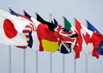 Die Minister beraten über die Freigabe der G7-Ölreserven zur Marktstabilisierung.