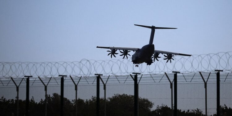 Neue Hubschrauber für die Britische Militärhilfe für Zypern