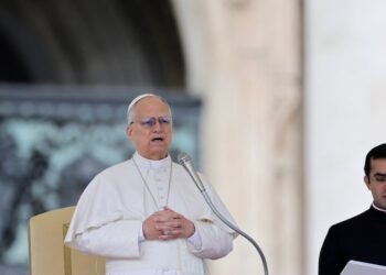 Papst Leo fordert Ende der Gewalt im Iran-Krieg