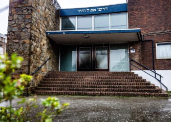 Rotterdam Synagoge Angriff beschädigte Synagoge