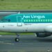 Ein Aer Lingus Flugzeug am Flughafen Dublin während der Kerosinkrise