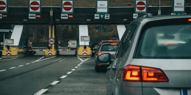 Bundespolizei führt Grenzkontrollen an der Autobahn durch