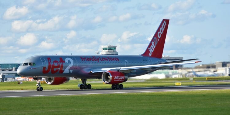 Die EU-Kommission berät über Maßnahmen gegen die Kerosinkrise