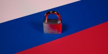 Die Schattenflotte transportiert Öl trotz der EU-Sanktionen