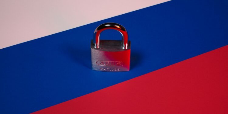 Die Schattenflotte transportiert Öl trotz der EU-Sanktionen