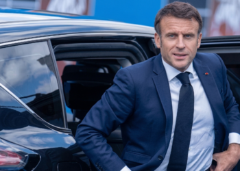 Macron spricht über die EU-Beihilfeklausel in Athen