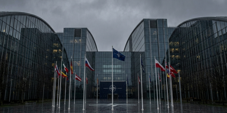 Kanzler Merz zum NATO Ausweichplan in Berlin