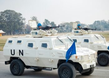 Zeremonie nachdem ein französischer Soldat getötet wurde