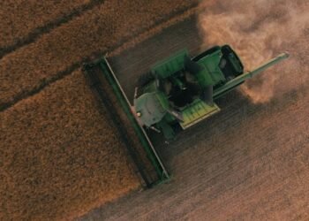 Die Ukraine fordert Israel auf die Panormitis zu beschlagnahmen