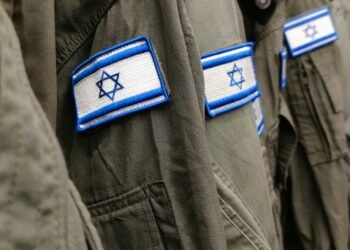 Iranische Eisenbahn im ländlichen Gebiet