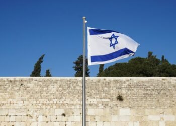 Abgeordneter Marc Botenga fordert die Aussetzung des Israel-Deals