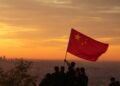 Trägerrakete in China startet zur Vorbereitung der Mondlandung