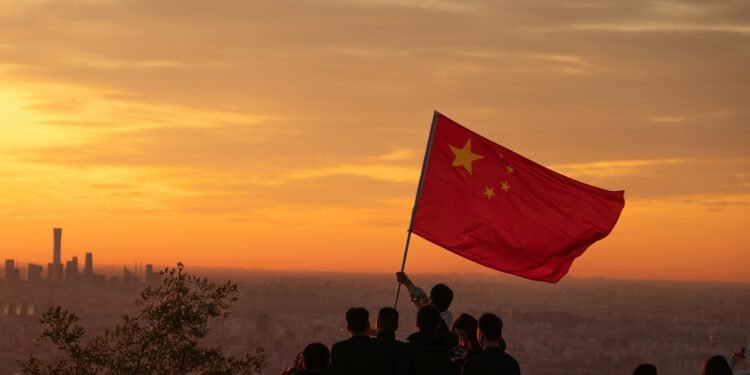 Trägerrakete in China startet zur Vorbereitung der Mondlandung