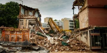 Rettungsarbeiten nach dem Wohngebäude Einsturz in Görlitz