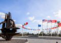 Neue Panzer finanziert durch erhöhte NATO Verteidigungsausgaben