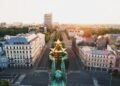 Vier Parteien streben eine rasche Regierungsbildung in Lettland diese Woche an 30 Abgeordneter aus Lettland