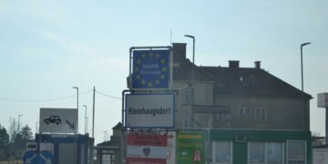 Bundesinnenminister Alexander Dobrindt verteidigt Grenzkontrollen