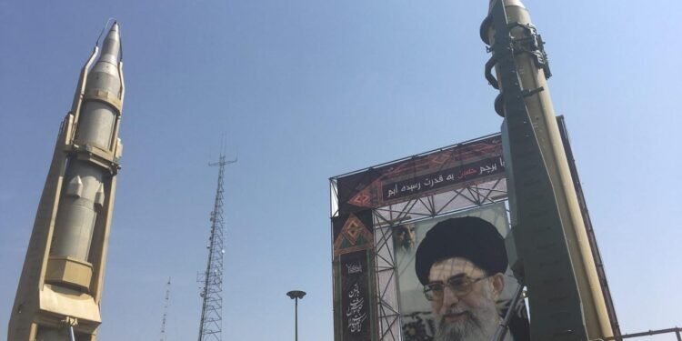 Iran bezeichnet US Stützpunkte als legitime Ziele nach Luftschlägen in dem Libanon