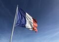 Flagge von Burkina Faso im Wind