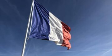 Flagge von Burkina Faso im Wind