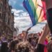 Budapest Pride Marsch Flaggen