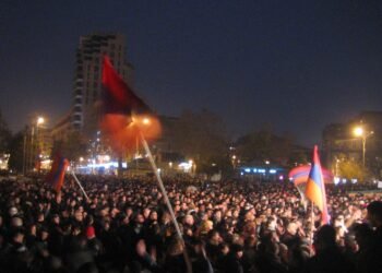 Wähler bei der Wahl in Armenien