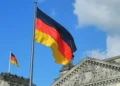 Deutschland beschuldigt Russland wegen Drohnenanschlag in Leipzig und bereitet umfangreiche Sanktionen vor