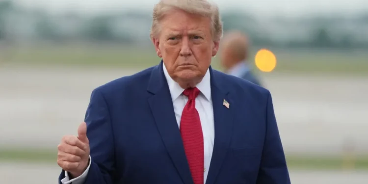 Trump droht Oman mit Bombardierung, falls es dem Ende des Iran-Krieges „im Weg steht“