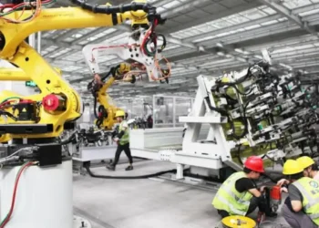China bleibt weltgrößter Markt für Industrie-Roboter laut neuem Bericht
