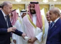 Pakistans Verteidigungsminister fordert Umsetzung des Mekka-Verteidigungsabkommens