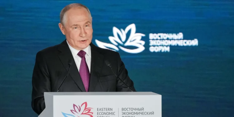 Putin sieht Friedenschance, während die Ukraine auf eine neue diplomatische Dynamik hindeutet