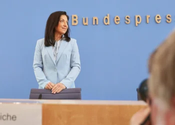 Bundesregierung korrigiert Wirtschaftswachstum für die kommenden Jahre nach oben