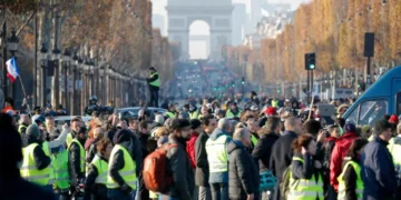 Frankreichs landesweite Proteste gegen steigende Lebenshaltungskosten und Teuerung